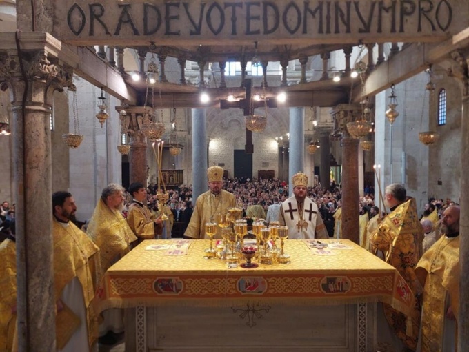 Fête de saint Nicolas le Thaumaturge: l’Exarque patriarcal en Europe occidentale a célébré la Divine Liturgie à Bari