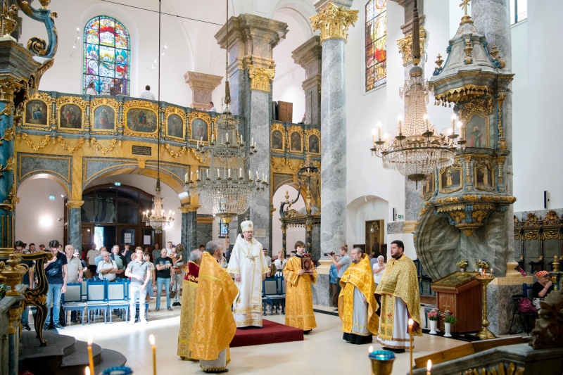 Le métropolite Nestor, administrateur temporaire du diocèse de Hongrie, a célébré la Liturgie en la cathédrale de la Dormition à Budapest