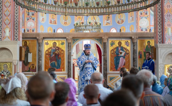 Le métropolite Nestor a célébré la Divine Liturgie en la cathédrale madrilène Sainte-Marie-Madeleine-égale-aux-apôtres